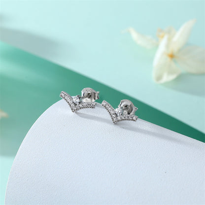 925 Sterling Silver 'V' Letter Stud Earrings – Minimalist Alphabet Zircon Jewelry