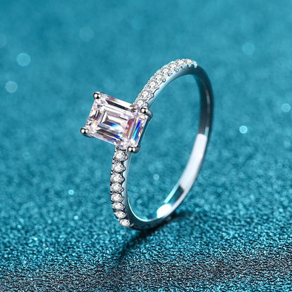 925 Sterling Silver 4-Prong Solitaire Ring | 1-2ct Emerald & Radiant Cut Moissanite