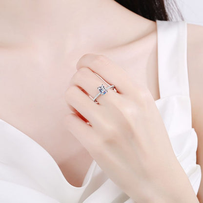 925 Sterling Silver 4-Prong Solitaire Ring | 1-2ct Emerald & Radiant Cut Moissanite