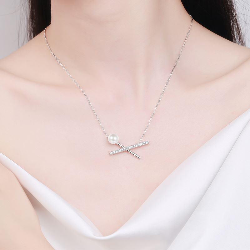 925 Sterling Silver PT950-Plated Cross Necklace - 37.5-Point Moissanite & 8-9mm Pearl Floral-Inspired Layered Choker