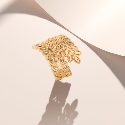 Elegant Leaf Texture Ring