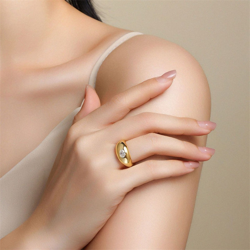 Chic 925 Silver Round Shape Ring