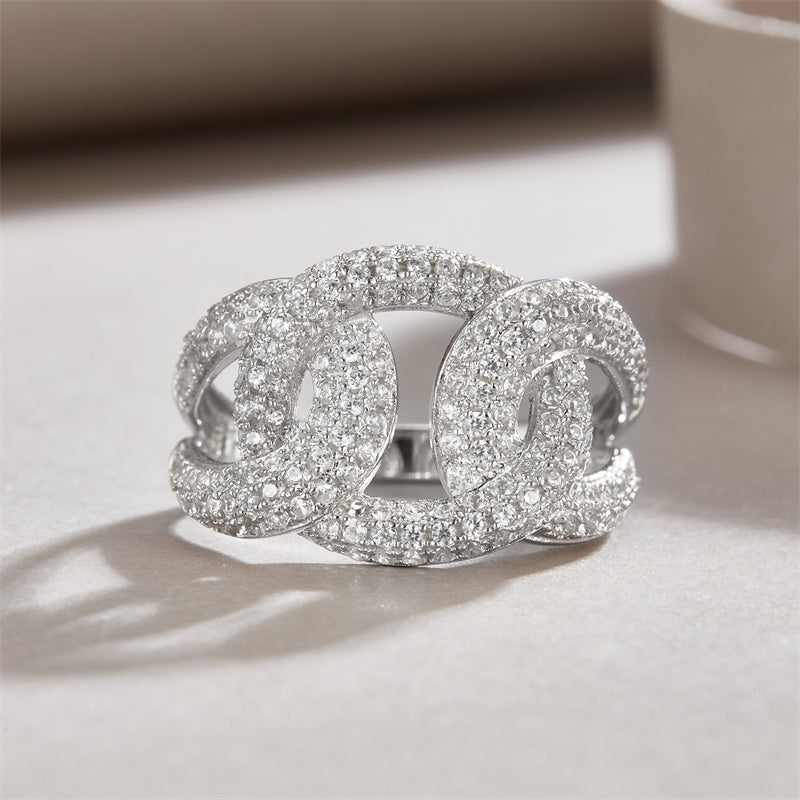 Chic Geometric Moissanite Band for Everyday Elegance