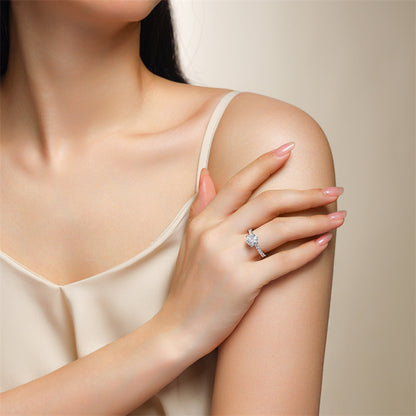 Chic Geometric Moissanite Band for Everyday Elegance