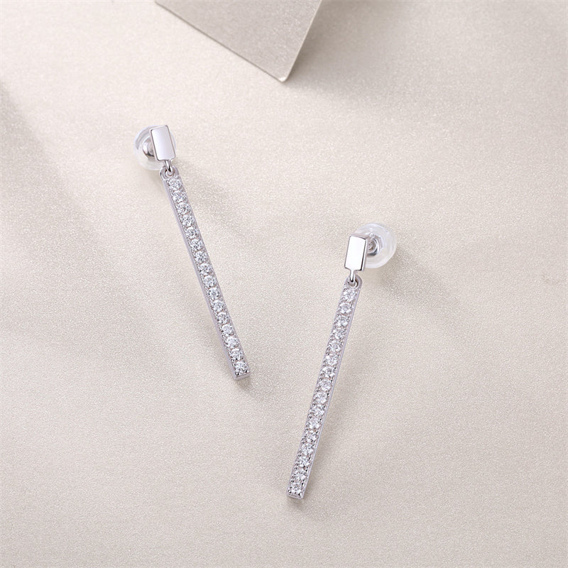 Chic Geometric Moissanite Hoop Earrings for Office Style