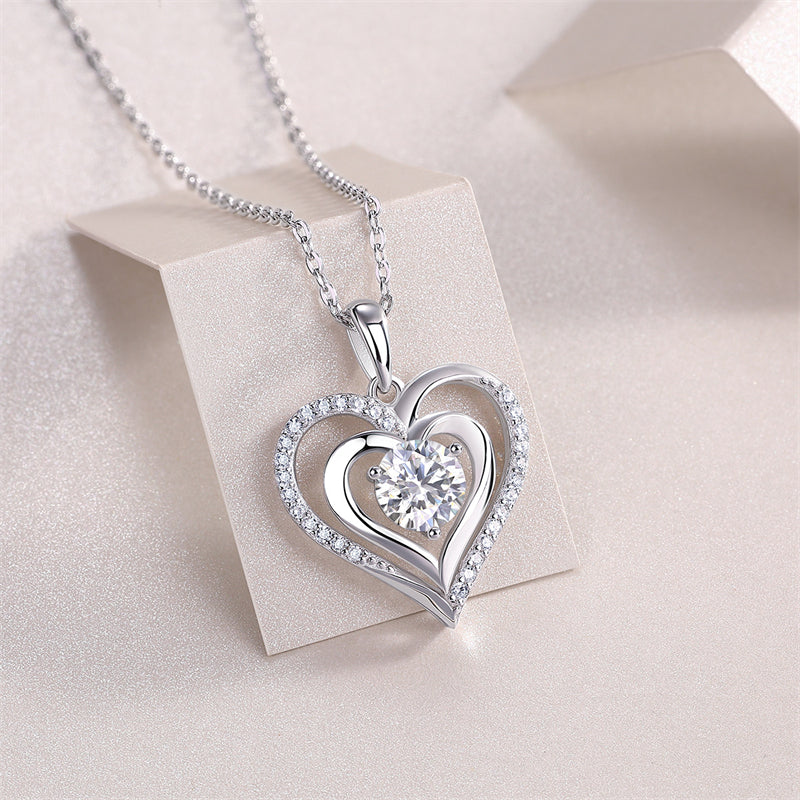 Chic Heart Pendant Necklace for Stylish Women