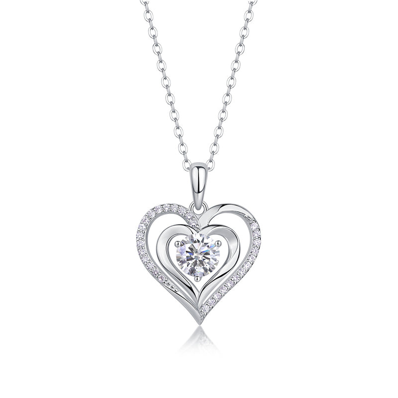 Chic Heart Pendant Necklace for Stylish Women