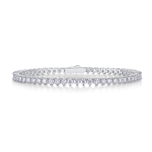 Chic Women's Silver Bracelet with Sparkling Moissanite Accents
