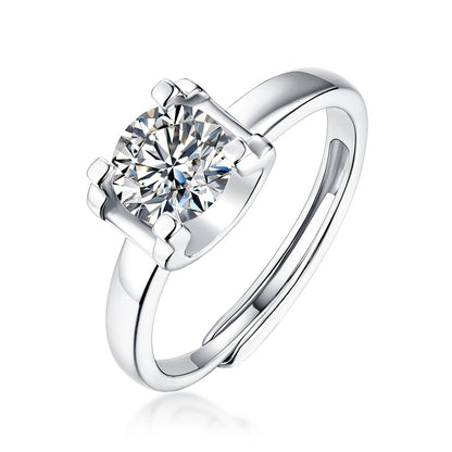 Classic Bullhead Ring with Moissanite