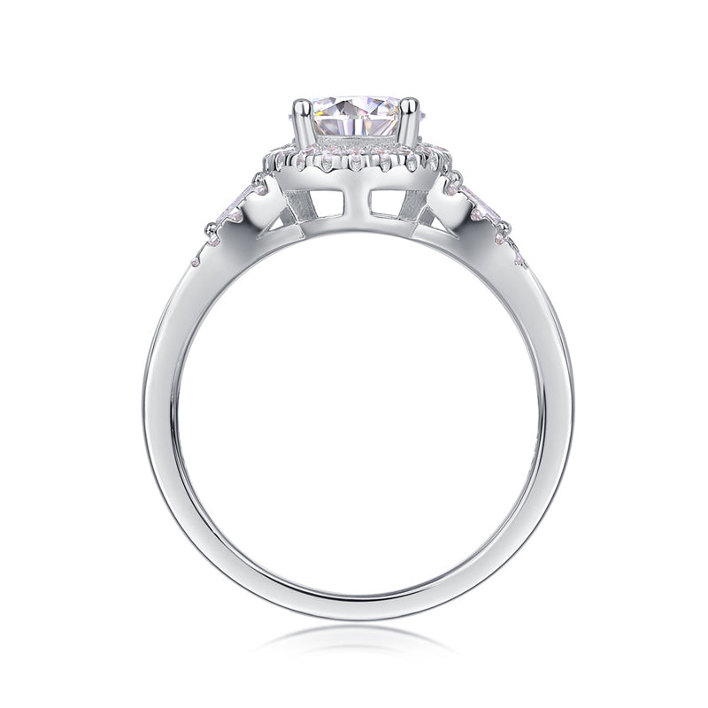 Classy Round Design Silver Ring with Moissanite Accents