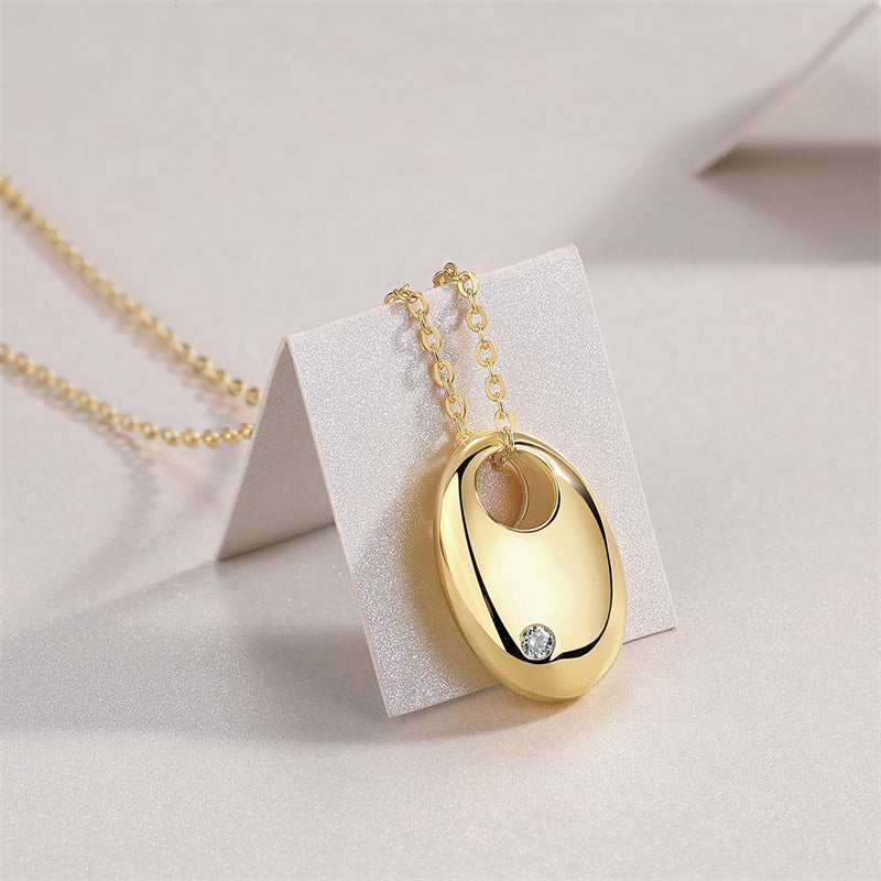 Contemporary Women's Necklace with Geometric Moissanite Design