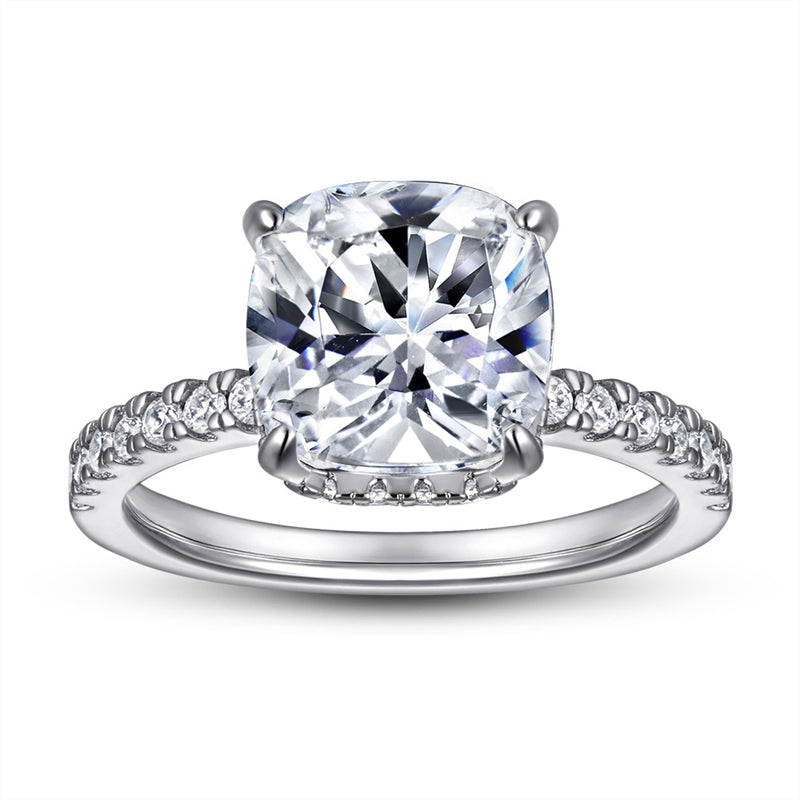 Cushion-Cut Zirconia 925 Silver Ring - Elegant Simulated Diamond Band