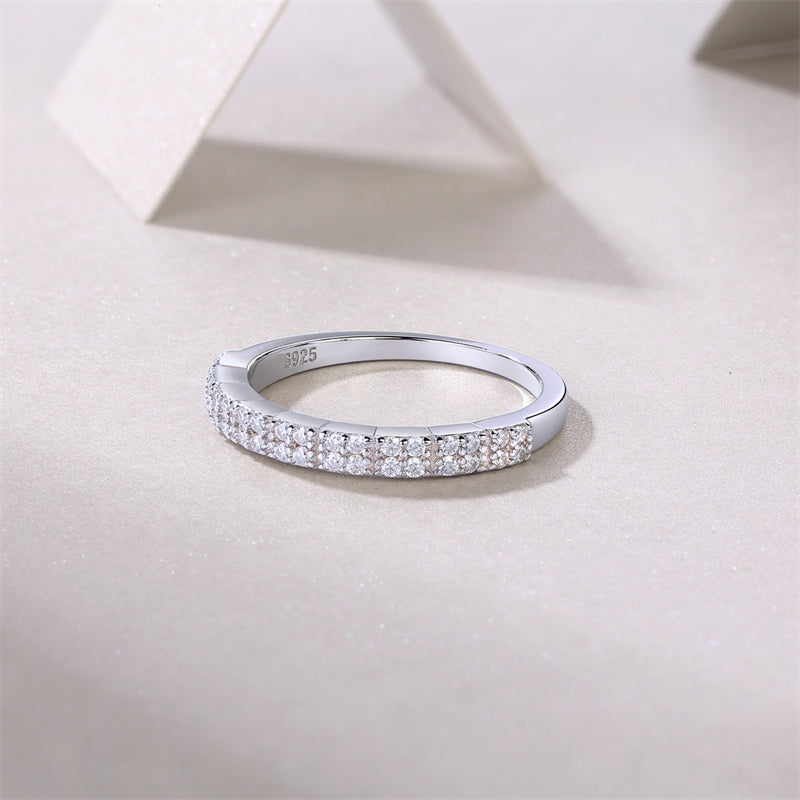 Dainty Geometric Moissanite Band for Everyday Elegance
