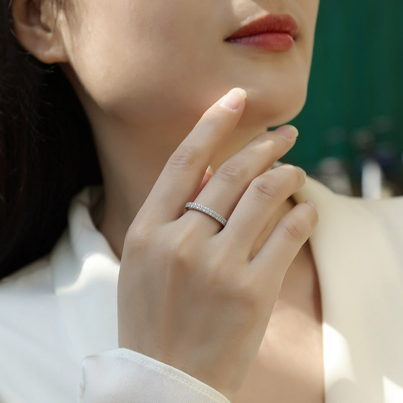 Dainty Geometric Moissanite Band for Everyday Elegance