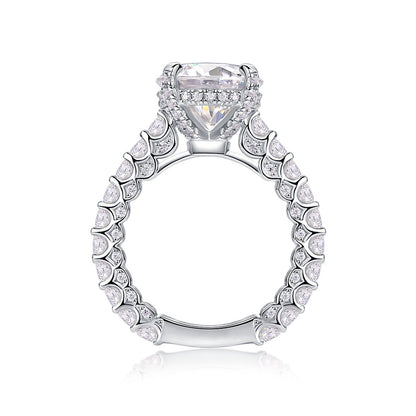 Dazzling Round Moissanite Ring in Sterling Silver