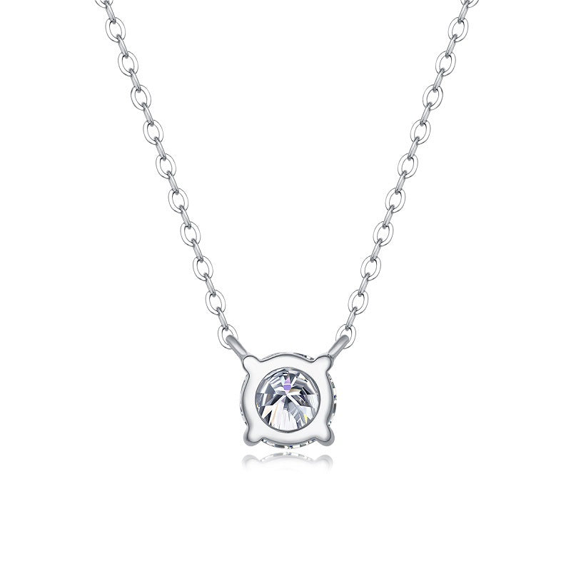 Delicate Collarbone Chain Necklace Featuring Moissanite