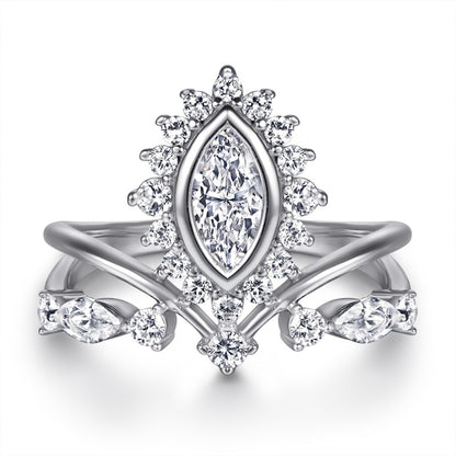 Dramatic Oval-Cut Zirconia 925 Silver Ring - Bold Statement Jewelry