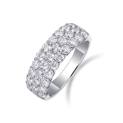 Elegant 925 Silver Round Moissanite Ring