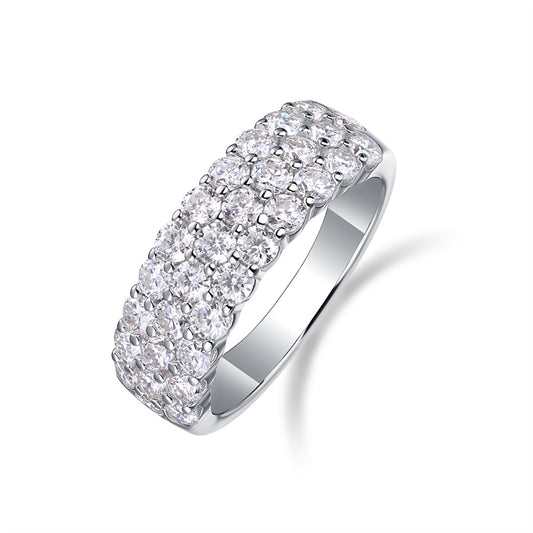 Elegant 925 Silver Round Moissanite Ring