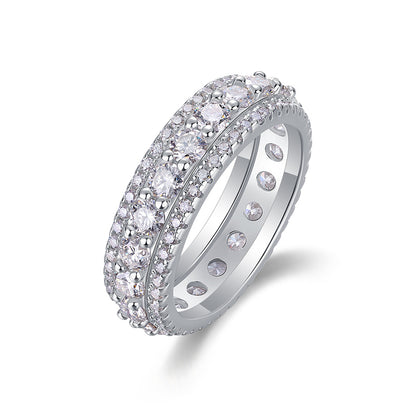 Elegant Geometric Silver Band for Fashionable Women