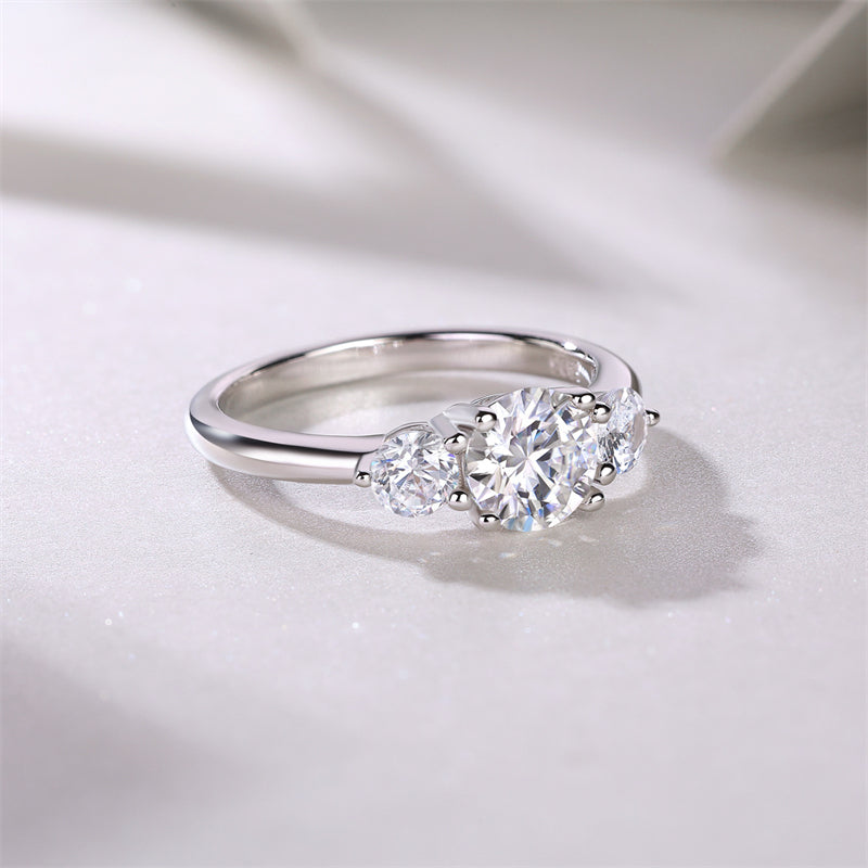 Elegant Geometric Silver Ring with Moissanite for Women