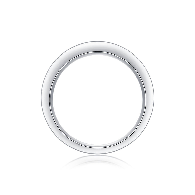 Elegant Round Moissanite Ring in 925 Silver