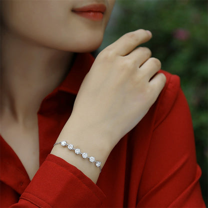 Elegant Women's Silver Bracelet with Beveled Square Moissanite