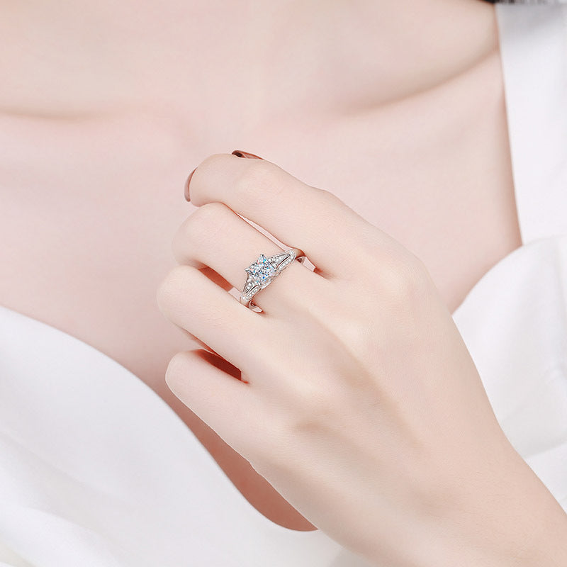 Ethnic Blessing S925 Silver Ring PT950 Plated Princess Cut Moissanite Solitaire for Women
