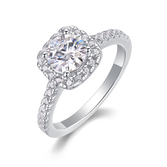 Fashionable Geometric Moissanite Ring for Modern Women