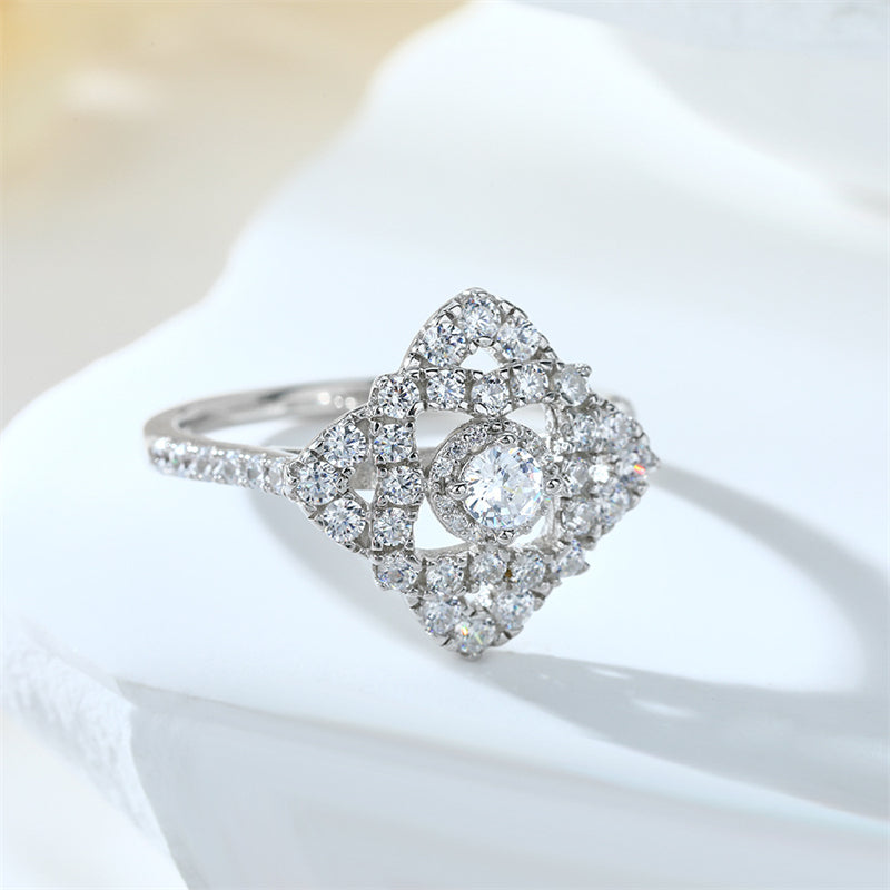 Four-Leaf Clover 925 Silver Ring - Geometric Zirconia Band for Women