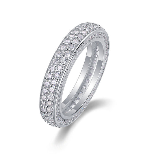 Glimmering Silver Ring with Moissanite