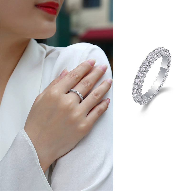 Graceful Silver Ring with Mixed Moissanite Stones