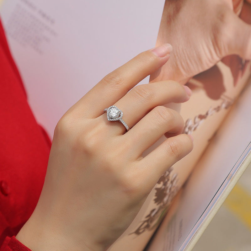 Heart Geometric Ring with Moissanite
