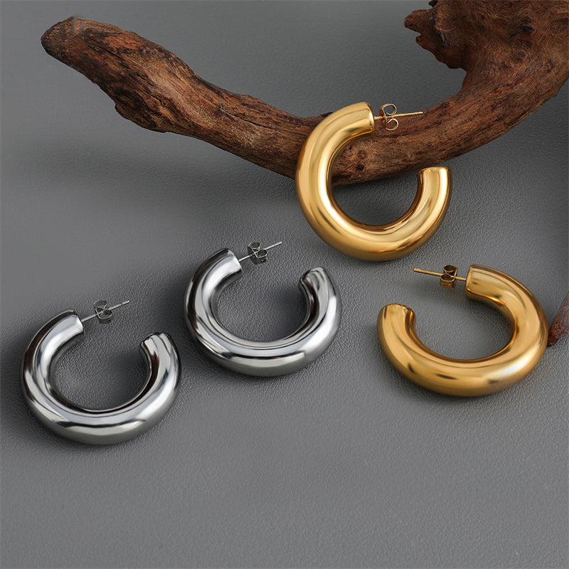 Instagram Style Geometric C-Shaped Drop Earrings in Gold/Silver