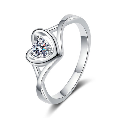 Loving Daisy Moissanite Ring - 925 Sterling Silver Heart-Shaped with Awakening Lion Motif