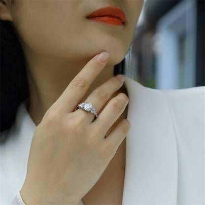 Luxurious 2 Carat Round Moissanite Ring in 925 Silver