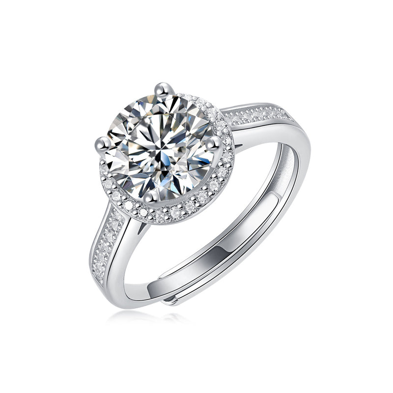 Luxurious Geometric Ring with Moissanite