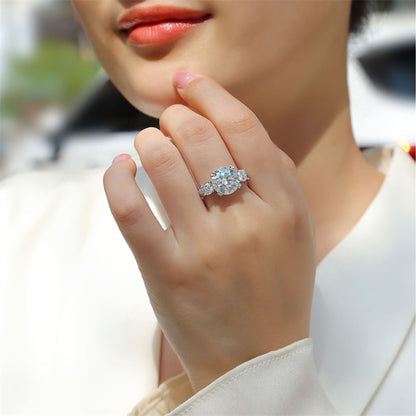 Luxurious Round Moissanite Ring in 925 Silver