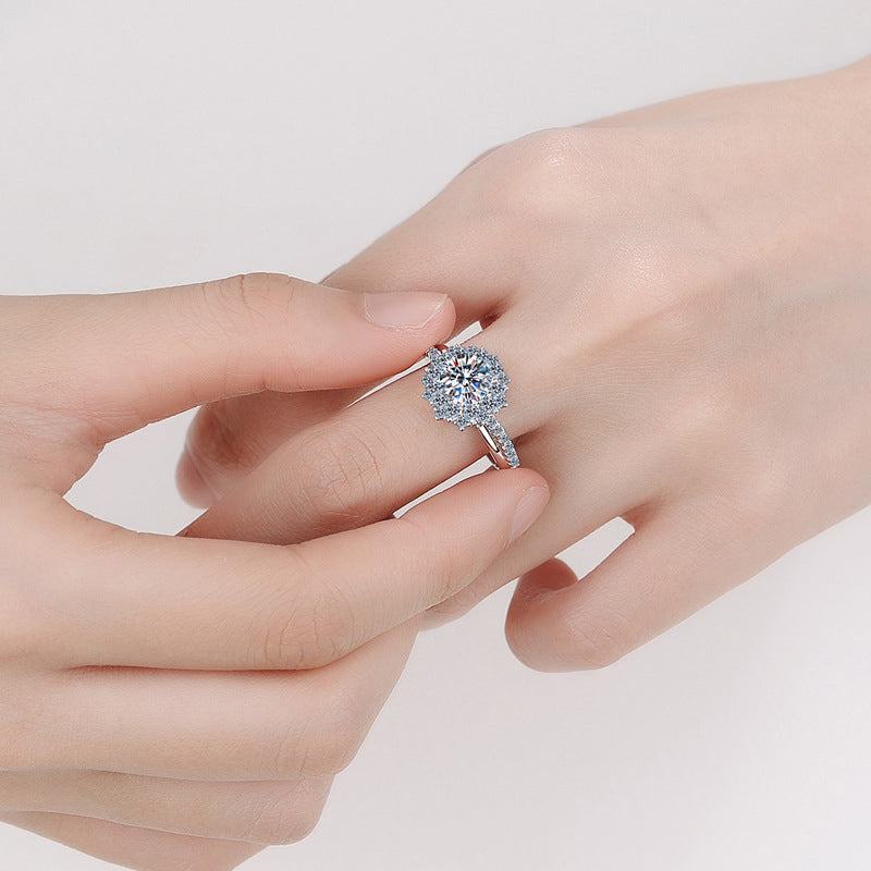 Luxury S925 Sterling Silver Wedding Ring with 1CT Moissanite - Floral European Style Women's Engagement Ring