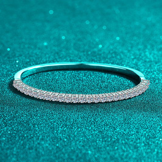 Minimalist Camellia Cactus Bangle 2.6ct Moissanite 46*56mm 925 Silver 5-Layer Rhodium