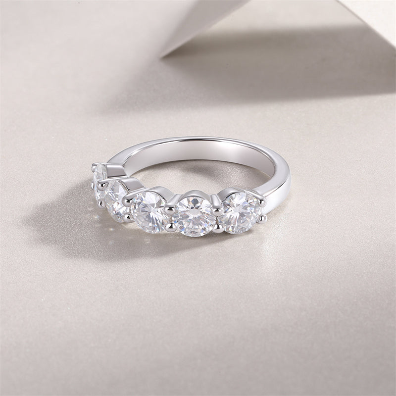 Minimalist Circle Diamond Ring for Women