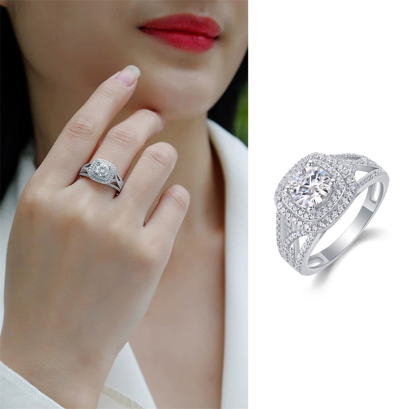Minimalist Geometric Silver Band with 1 Carat Moissanite