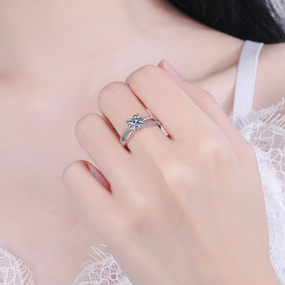 New S925 Sterling Silver 1ct Moissanite Four-Prong Ring with Botanical Motifs