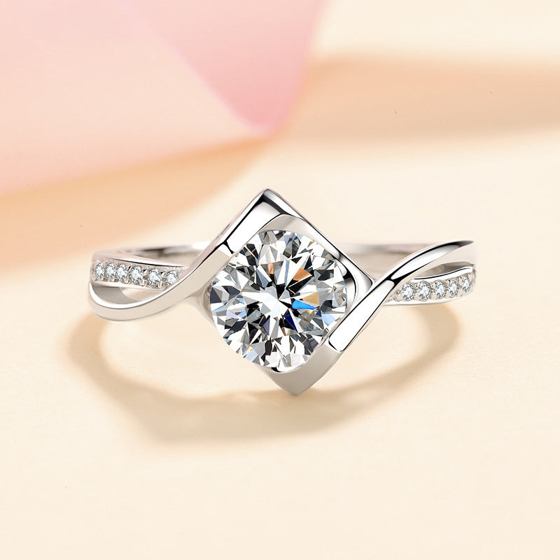 New S925 Sterling Silver Angel's Kiss Micro-Pavé Moissanite Ring with Citrus Motif
