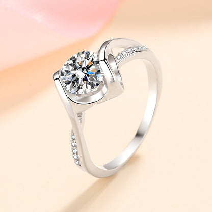 New S925 Sterling Silver Angel's Kiss Micro-Pavé Moissanite Ring with Citrus Motif