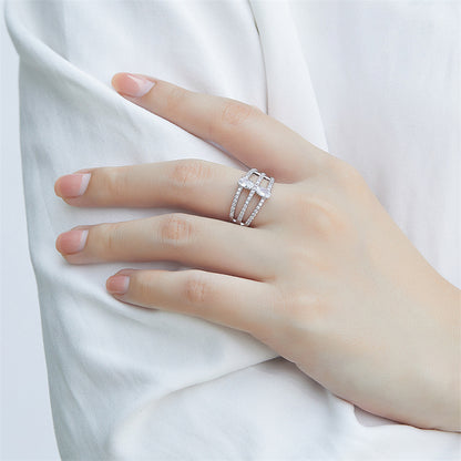 Oval-Cut Zirconia 925 Silver Ring - Elegant Micro-Pavé Wedding Band