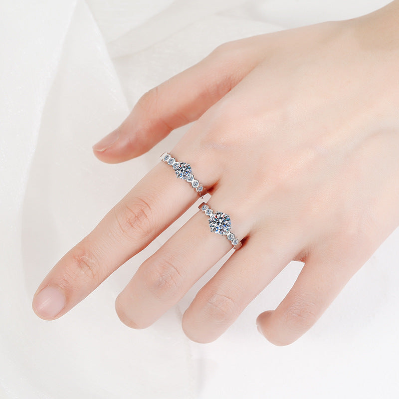 PT950 Plated S925 Sterling Silver Honeycomb Six-Prong Ring | 0.5-1ct Moissanite with Floral Motifs