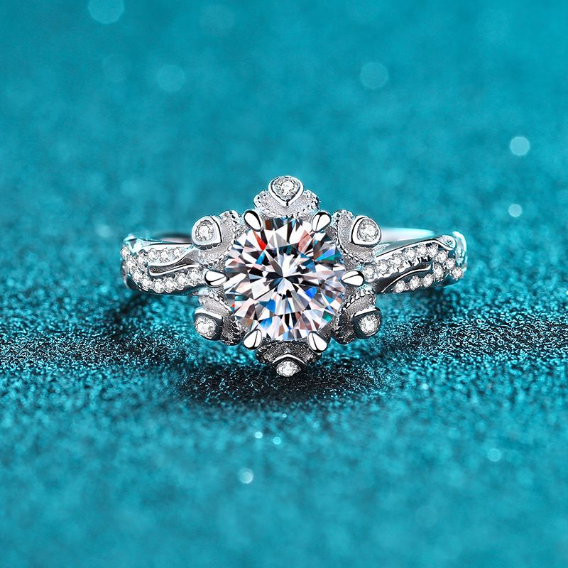 PT950 Platinum Plated Wave Band Moissanite Ring - 925 Sterling Silver Floral Inspired Solitaire