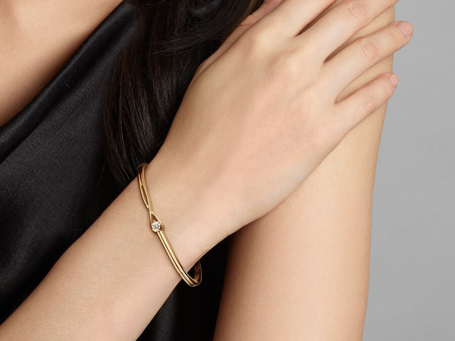 Lab-grown Diamond Bangle 0.50 carat tw 14k Gold