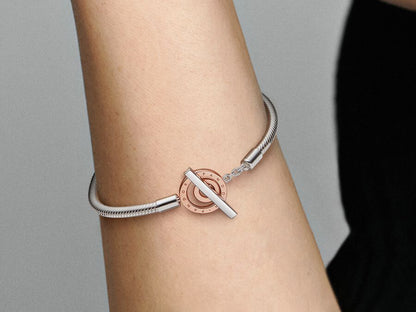 Two-tone Logo T-Bar Snake Chain Bracelet